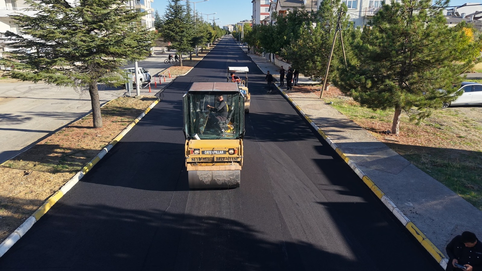 AHMET YESEVİ’DE  ASFALT MARATONU 