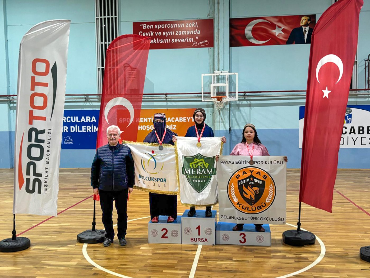 MERAM BELEDİYESPOR, BURSA’DAN ŞAMPİYONLUK VE MİLLİ TAKIM BİLETLERİYLE DÖNDÜ