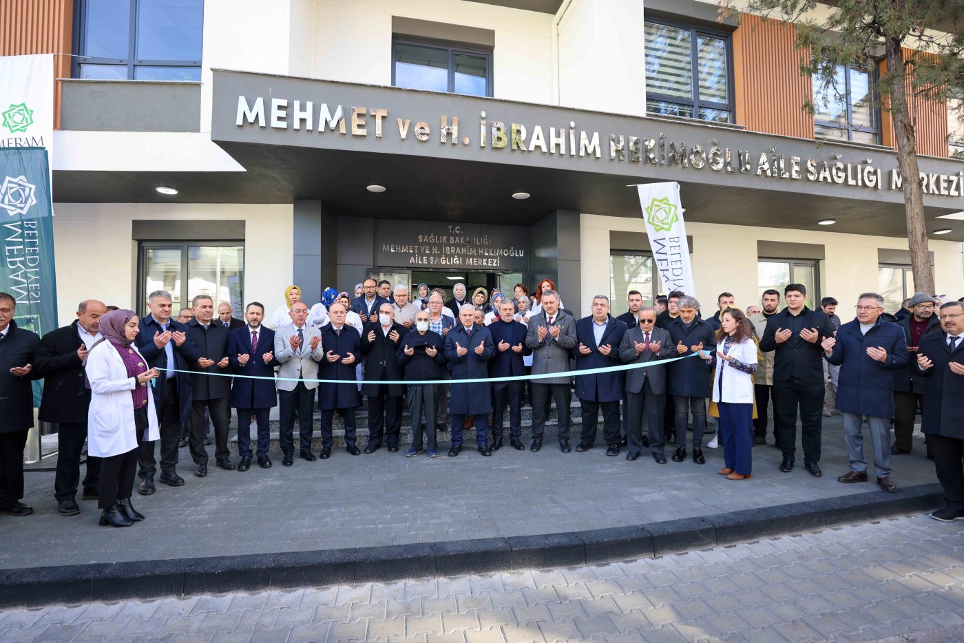 21 BİN KİŞİYE HİZMET VERECEK SAĞLIK ÜSSÜ HİZMETE GİRDİ