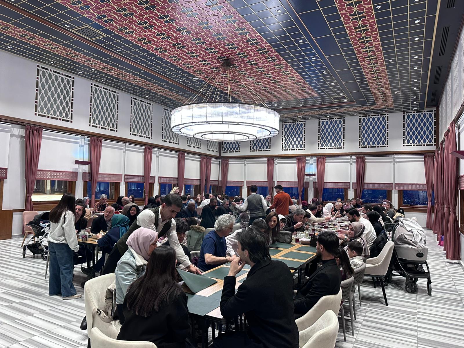 KONYA'DA GÜMÜŞHANELİLER İFTARDA BULUŞTU