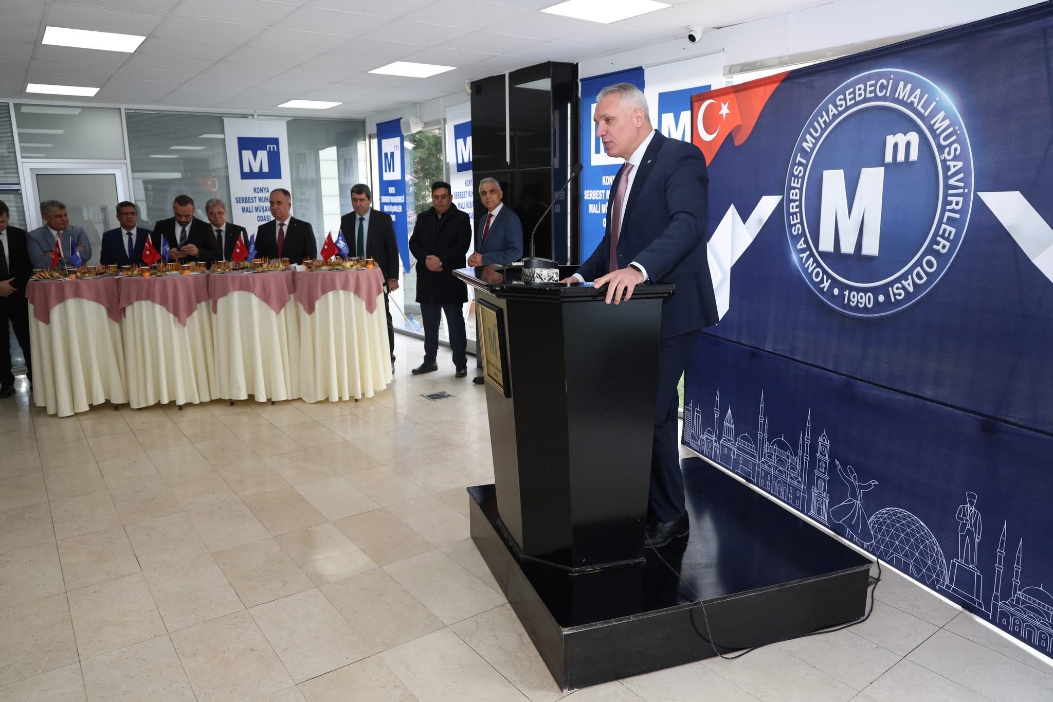 KONYA SMMM ODASI’NDA BAYRAMLAŞMA PROGRAMI GERÇEKLEŞTİRİLDİ