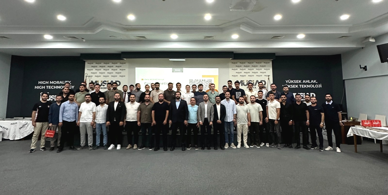 Genç MÜSİAD Konya, Genç Yöneticileri Yapay Zekâ Çağının İş Dünyasına Hazırlıyor