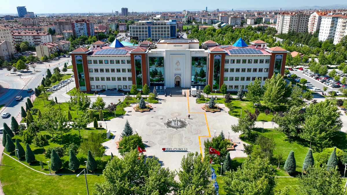 SELÇUKLU BAYRAMA HAZIR