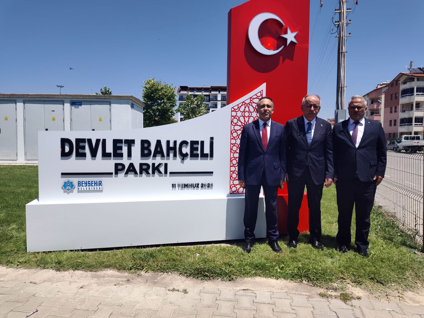 BEYŞEHİR DEVLET BAHÇELİ PARKI HİZMETE AÇILDI