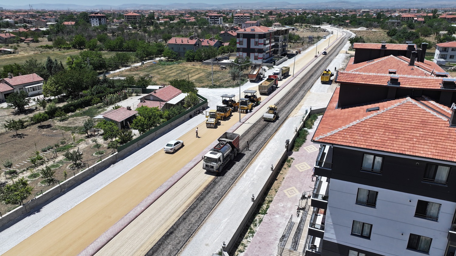 KARATAY'DA ULAŞIM AĞI BÜYÜYOR