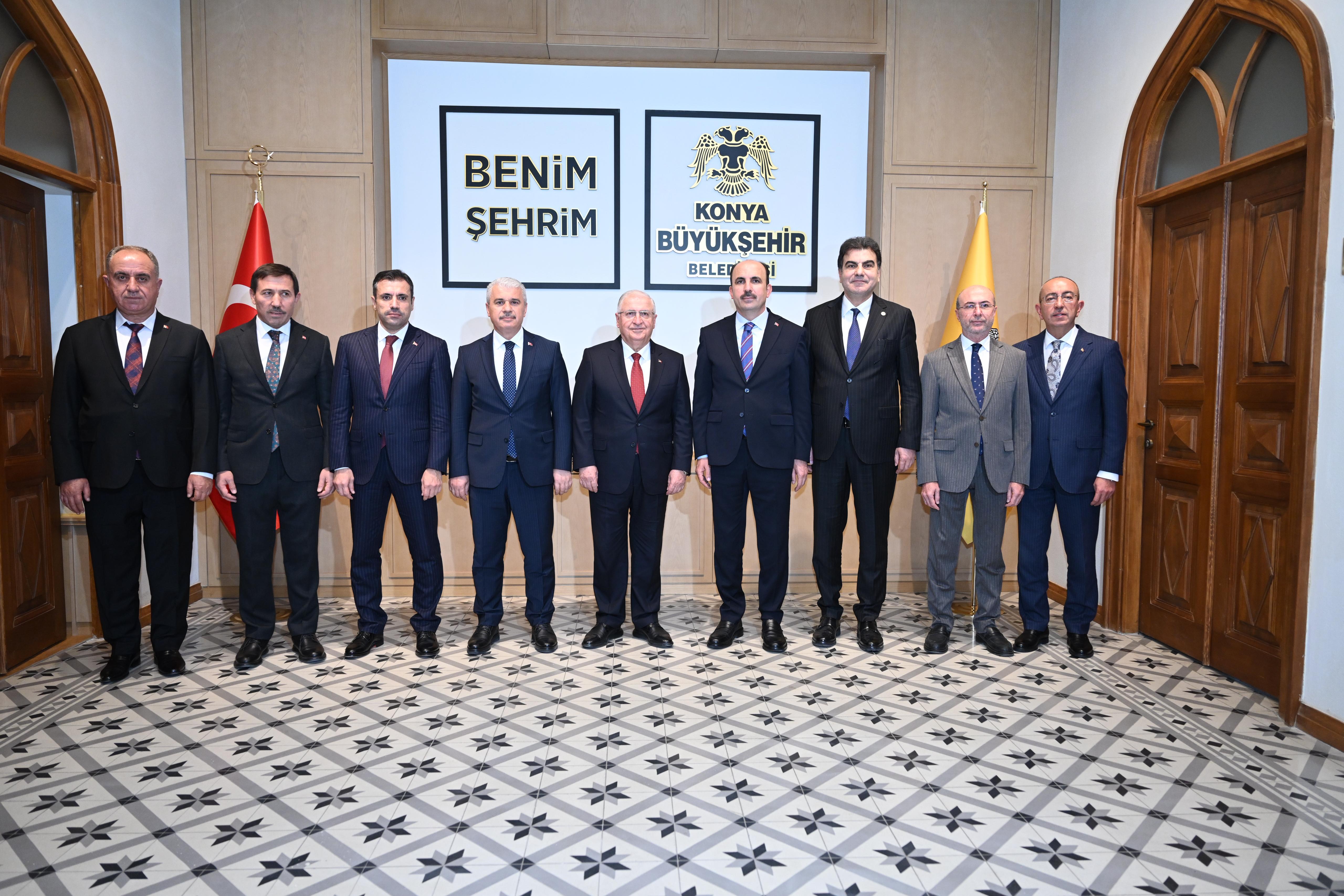 MİLLİ SAVUNMA BAKANI GÜLER BAŞKAN ALTAY’I ZİYARET ETTİ