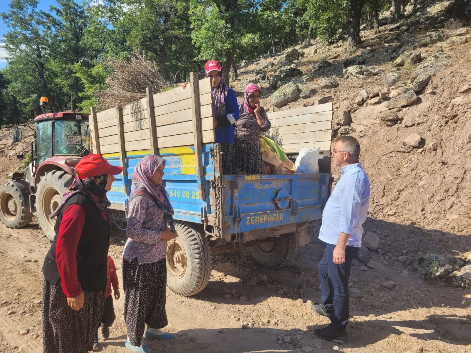  BAŞKAN HASAN USTAOĞLU'NDAN YAYLACIK MAHALLESİ'NE ZİYARET