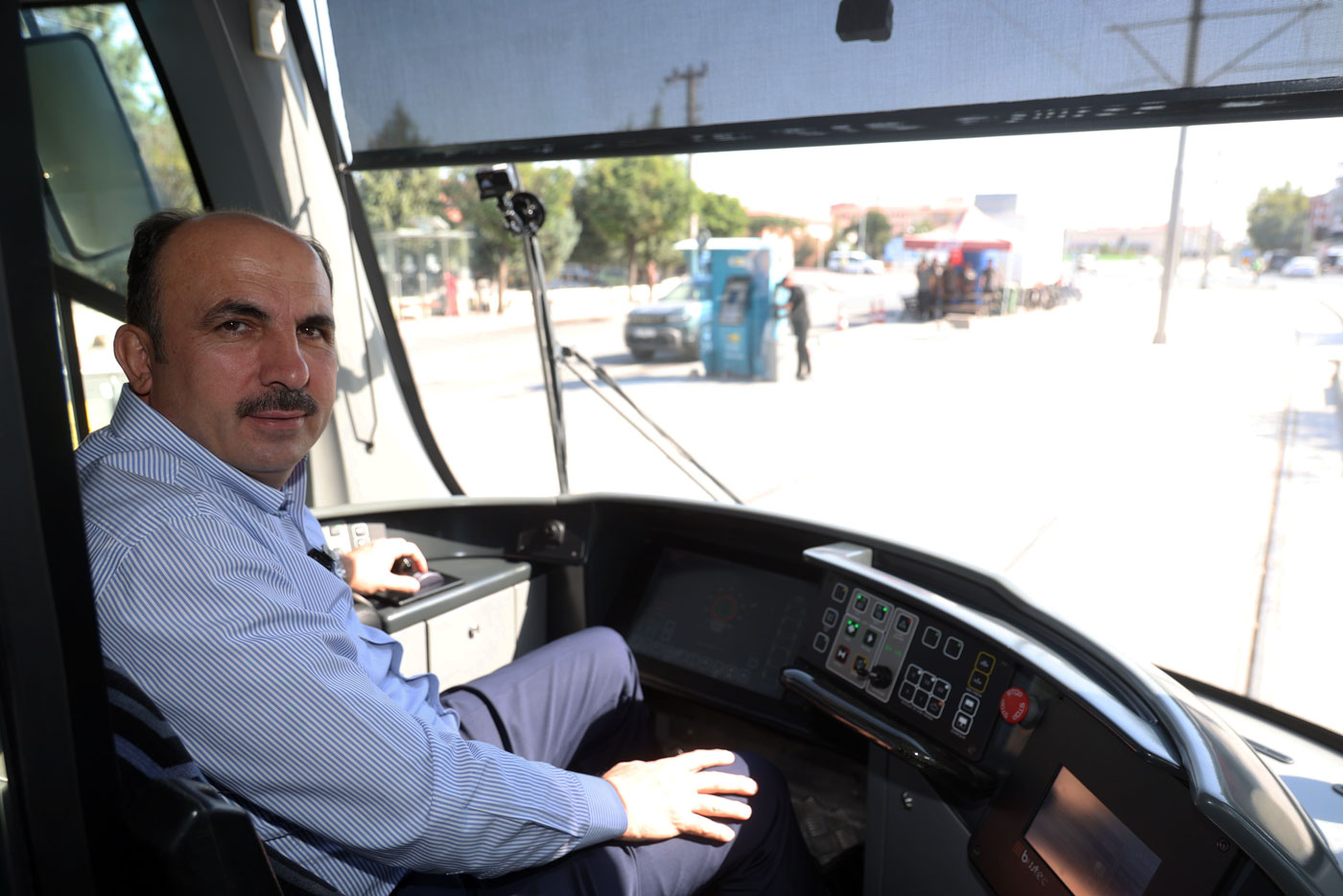 Başkan Altay, Tamamlanan Adliye-Şehir Hastanesi Tramvay Hattı’nda Test Sürüşü Yaptı