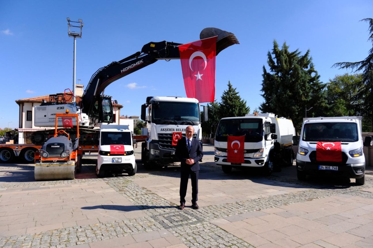 AKŞEHİR BELEDİYESİ’NDEN 20 MİLYON TL’LIK ARAÇ YATIRIMI