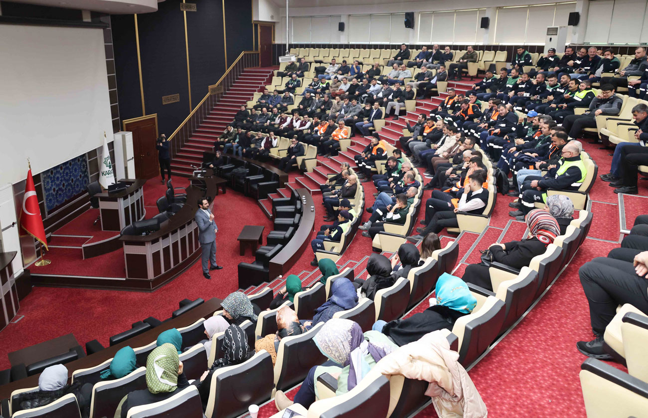 DİJİTAL BAĞIMLILIKLA MÜCADELE TOPLUMSAL BİR SORUMLULUKTUR